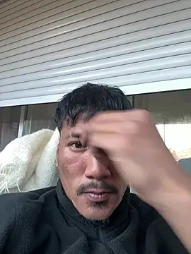 Snapshot of juniiorre chatting on March 30, 5:03 pm juniiorre online show from March 30, 5:03 pm