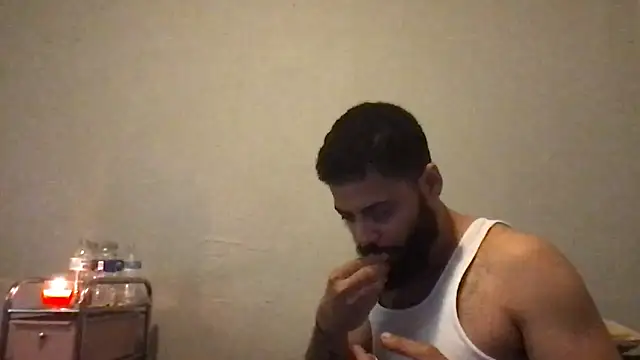 Snapshot of mondo29 chatting on November 3, 6:09 pm mondo29 online show from November 3, 6:09 pm