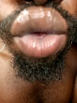 Texanguy01 online show from October 27, 1:26 pm