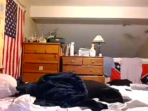 Snapshot of Gerbil8823 chatting on December 14, 10:53 am Gerbil8823 online show from December 14, 10:53 am
