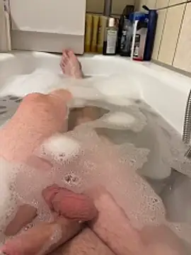 Snapshot of David19932908 chatting on November 19, 7:03 pm David19932908 online show from November 19, 7:03 pm