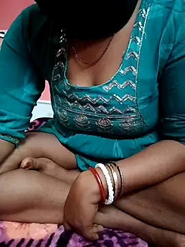 Snapshot of Bengali-boudi chatting on February 16, 5:59 pm Bengali-boudi online show from February 16, 5:59 pm