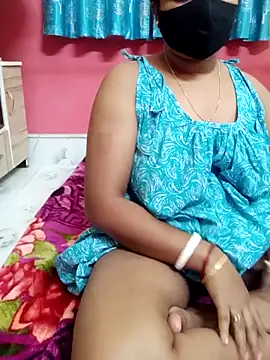 Snapshot of Bengali-boudi chatting on May 6, 6:35 pm Bengali-boudi online show from May 6, 6:35 pm