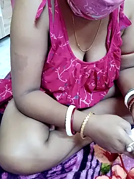 Snapshot of Bengali-boudi chatting on May 7, 6:13 pm Bengali-boudi online show from May 7, 6:13 pm