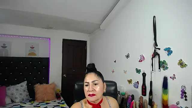 mature bigboobs10 online show from June 6, 4:39 am