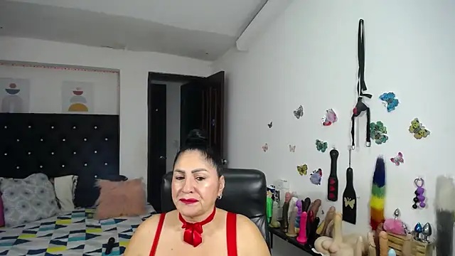 mature bigboobs10 online show from June 20, 4:15 am