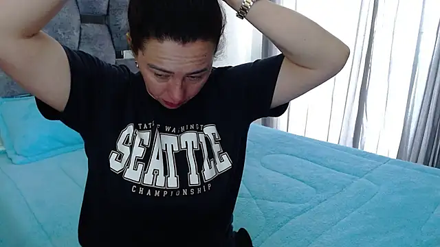 sara hott 1 online show from September 17, 3:24 pm