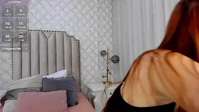 Snapshot of Pia_Johnson_ chatting on December 30, 11:26 am Pia Johnson online show from December 30, 11:26 am