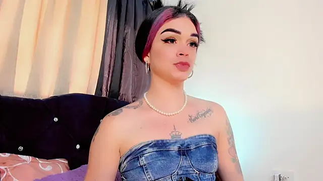 Snapshot of lesly_xx chatting on May 31, 6:09 pm lesly xx online show from May 31, 6:09 pm