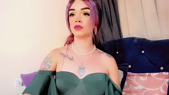 Snapshot of lesly_xx chatting on June 6, 3:22 am lesly xx online show from June 6, 3:22 am