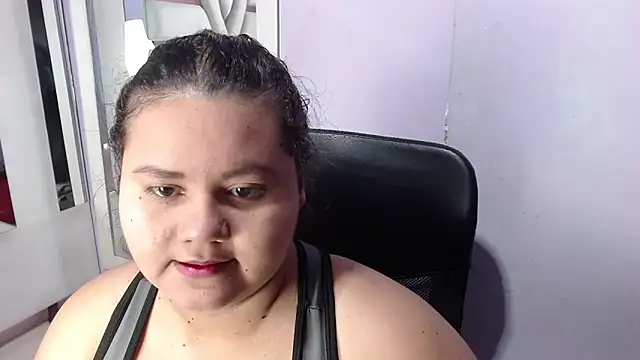 Snapshot of ValenTitis chatting on November 21, 8:51 pm ValenTitis online show from November 21, 8:51 pm