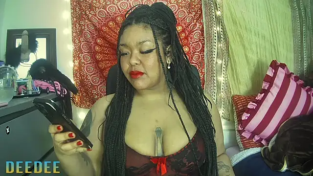 Snapshot of DoubleDDelirium chatting on February 16, 11:27 am DoubleDDelirium online show from February 16, 11:27 am