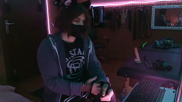 Ginny-the-bdsm-nympho online show from November 27, 6:10 pm