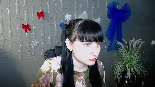 Snapshot of NinaFlawlees chatting on December 18, 1:39 pm NinaFlawlees online show from December 18, 1:39 pm