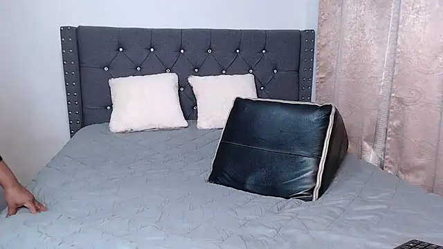 CanndyBrunett online show from February 21, 6:47 am