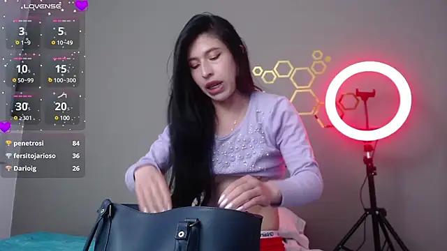 adriscute online show from January 15, 6:43 am