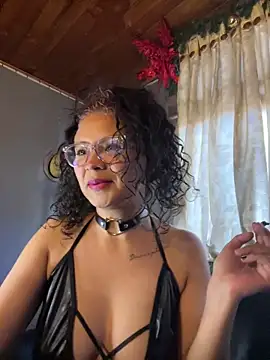 Snapshot of Hathorlove chatting on January 23, 10:01 pm Hathorlove online show from January 23, 10:01 pm