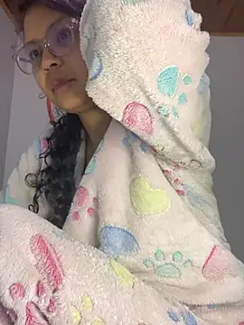 Snapshot of Hathorlove chatting on March 5, 8:32 am Hathorlove online show from March 5, 8:32 am