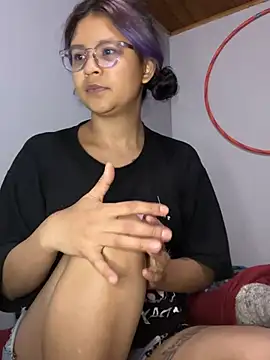 Snapshot of Hathorlove chatting on March 13, 7:31 am Hathorlove online show from March 13, 7:31 am