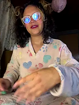 Snapshot of Hathorlove chatting on October 8, 9:51 am Hathorlove online show from October 8, 9:51 am