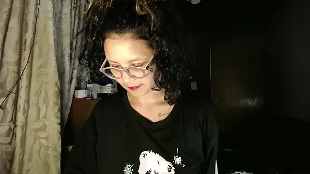 Hathorlove online show from December 1, 4:06 am