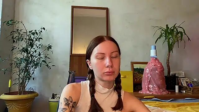Snapshot of elfess chatting on September 9, 7:08 am elfess online show from September 9, 7:08 am