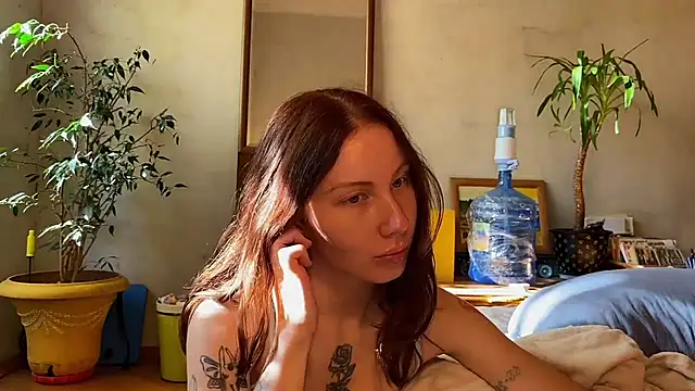 Snapshot of elfess chatting on October 8, 10:02 am elfess online show from October 8, 10:02 am
