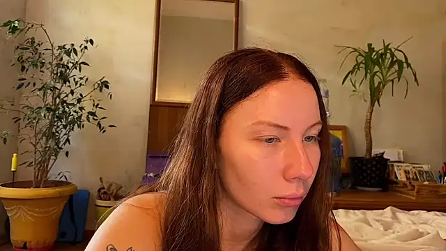 Snapshot of elfess chatting on October 9, 7:28 am elfess online show from October 9, 7:28 am