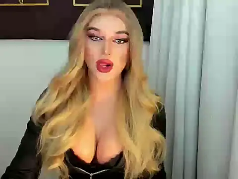 hotstellacumxxx online show from February 28, 5:47 pm