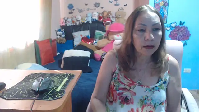 milfeddy  online show from October 9, 12:58 pm