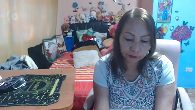 milfeddy  online show from November 10, 9:36 pm