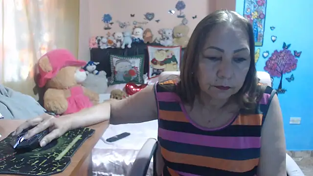 milfeddy  online show from December 19, 12:34 pm