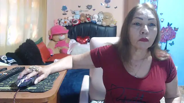 milfeddy  online show from January 7, 8:22 pm