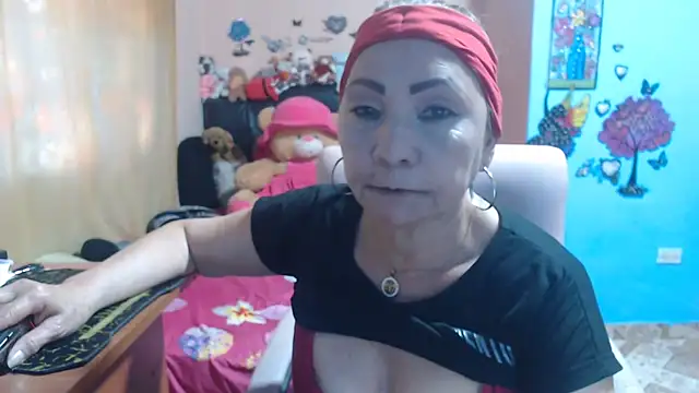Snapshot of milfeddy_ chatting on May 20, 8:59 pm milfeddy online show from May 20, 8:59 pm
