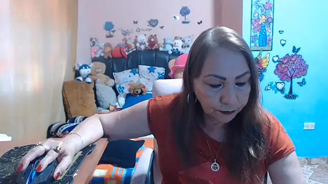 Snapshot of milfeddy_ chatting on July 1, 9:14 pm milfeddy online show from July 1, 9:14 pm