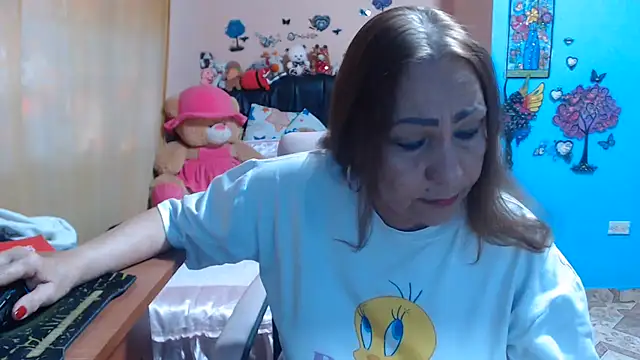 Snapshot of milfeddy_ chatting on July 31, 11:42 am milfeddy online show from July 31, 11:42 am