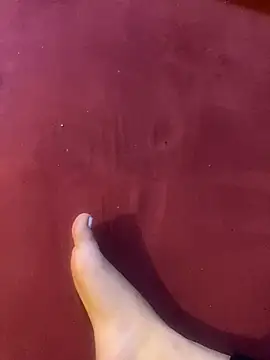 Bayan-Queen online show from February 18, 8:25 pm