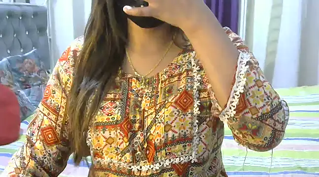 cutebengaligirl online show from March 22, 6:00 am