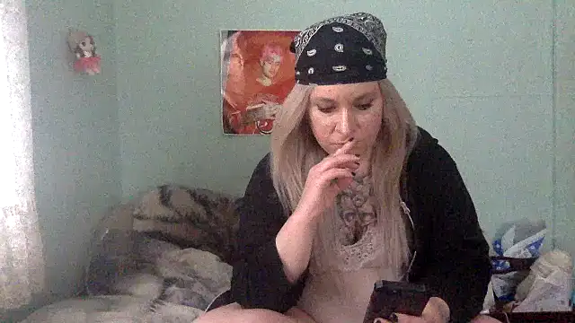 Snapshot of alexabunni chatting on March 27, 3:12 pm alexabunni online show from March 27, 3:12 pm