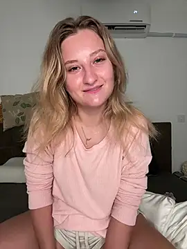 MileySummer online show from December 4, 3:21 pm