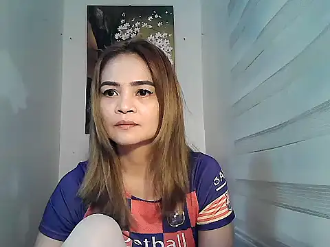 Kisses-13 online show from January 26, 11:39 am