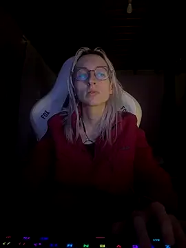 bunnydark00 online show from September 25, 12:25 am