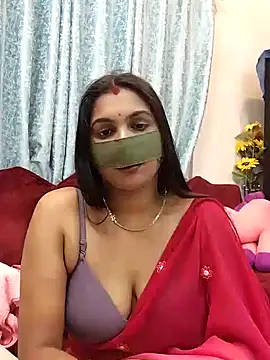 Queen Dolly online show from March 7, 5:49 pm