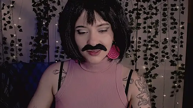 Snapshot of risha_laas chatting on November 1, 8:00 pm risha laas online show from November 1, 8:00 pm