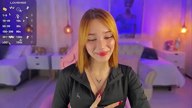 Snapshot of LITTLE-VIVI chatting on February 7, 3:55 am LITTLE-VIVI online show from February 7, 3:55 am