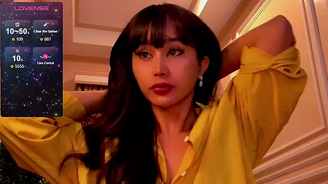 YOURCRISTINAS online show from September 18, 4:42 pm