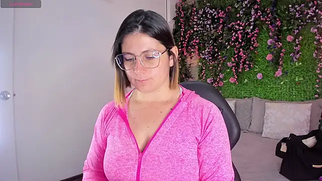 SarahDeyvis online show from January 15, 5:38 pm