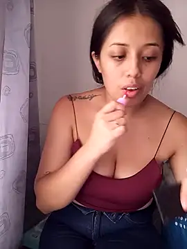 Sofia 888 online show from February 6, 8:13 pm