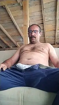 Snapshot of masculine_bear_daddy chatting on June 13, 3:21 pm masculine bear daddy online show from June 13, 3:21 pm
