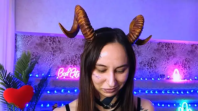 Cool Freak  online show from March 14, 8:53 am